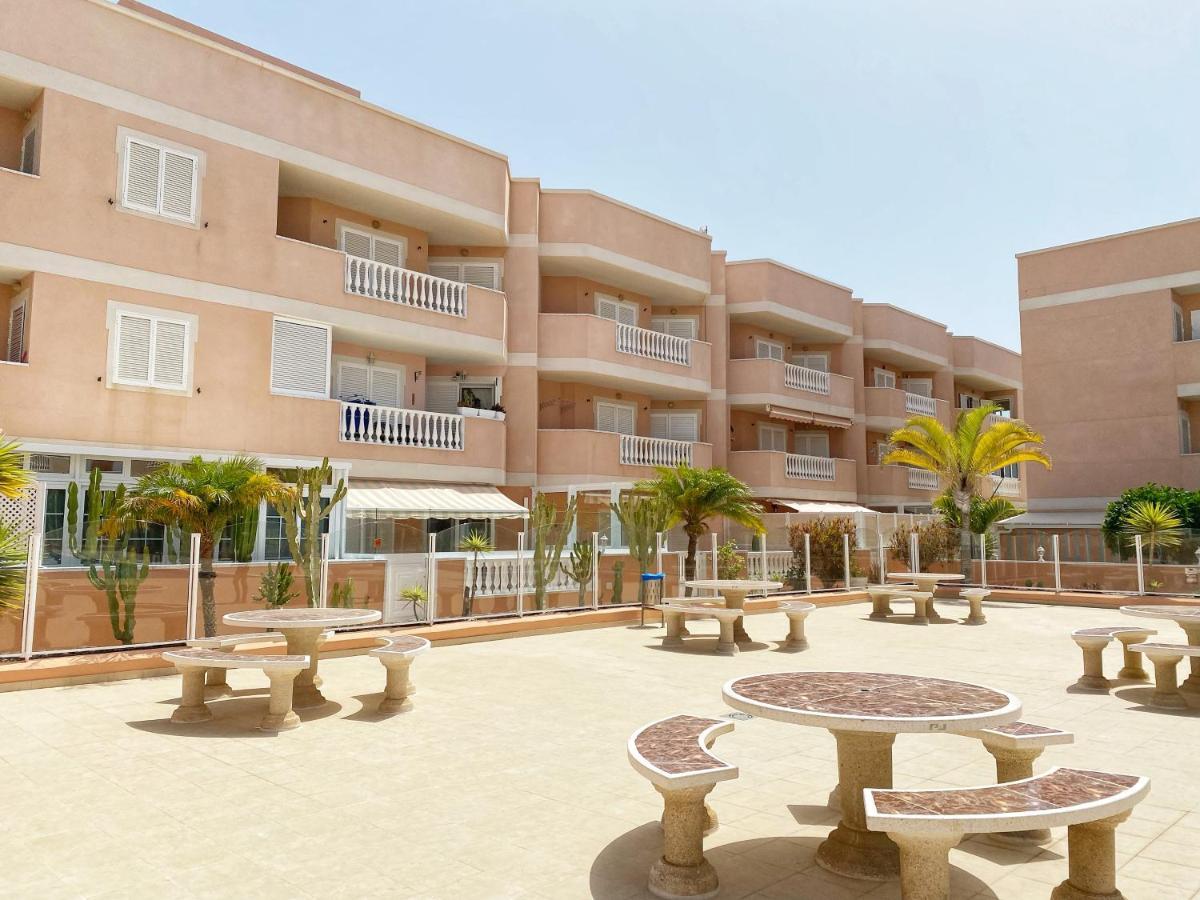 Hugo'S Holiday Apartment In Costa Del Silencio Арона Экстерьер фото